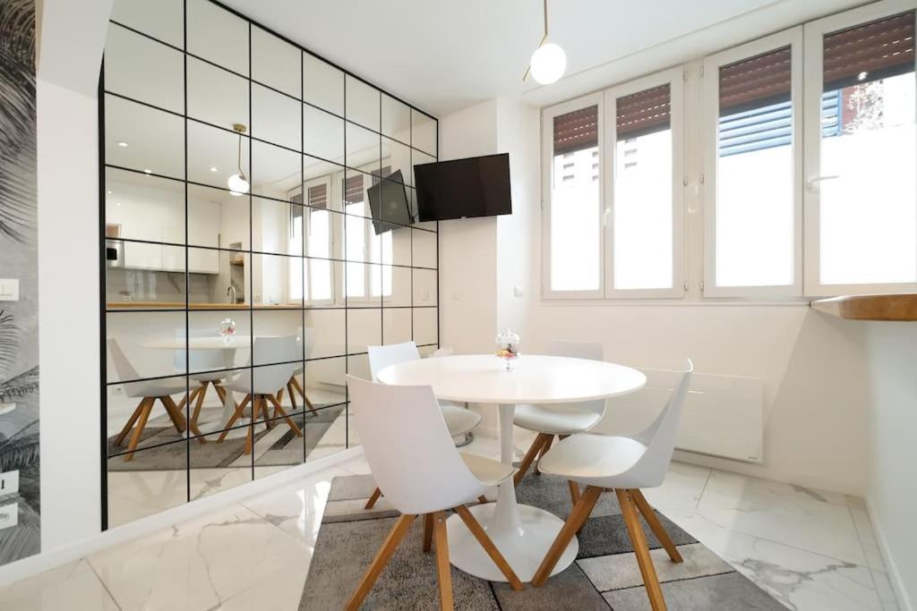 Appartement Lumineux A Chartrons / Jardin Public Bordeaux