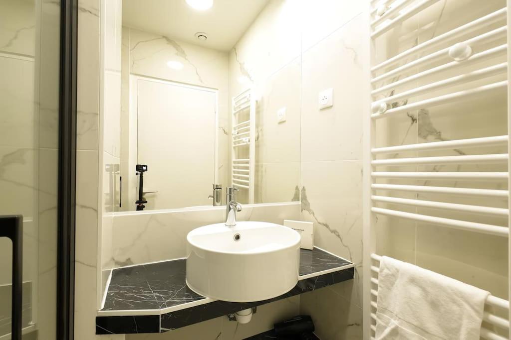 Appartement Lumineux A Chartrons / Jardin Public *